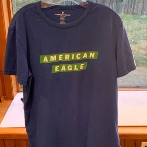 Used American Eagle Tee Shirt Men’s Large
